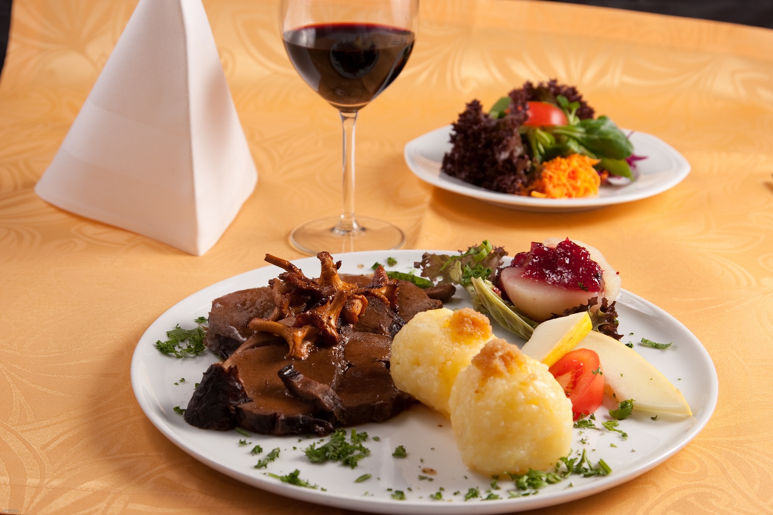 Bild "AGB:_APT1016_braten_gerberei_med.jpg"